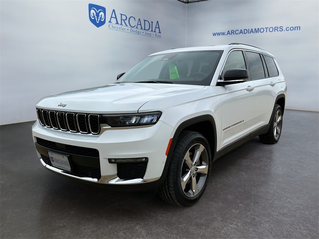 Used 2021 Jeep Grand Cherokee L Limited with VIN 1C4RJKBG3M8117475 for sale in Arcadia, WI