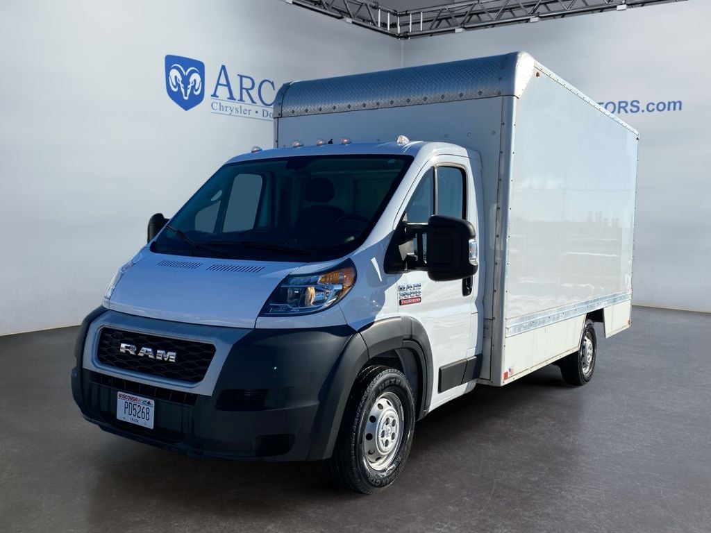 2020 RAM ProMaster Cutaway Low Roof in Bright White Clearcoat — front three-quarter view